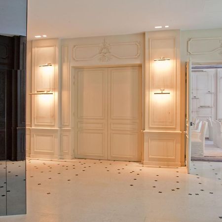 La Maison Champs Elysees Paris Exteriör bild